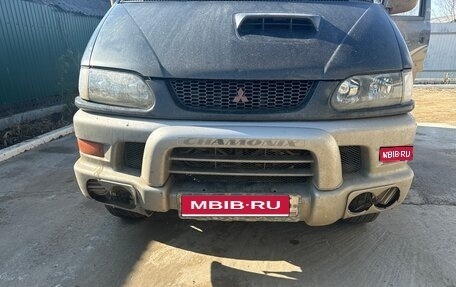 Mitsubishi Delica IV, 1995 год, 999 444 рублей, 1 фотография