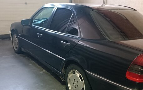 Mercedes-Benz C-Класс, 1999 год, 360 000 рублей, 3 фотография