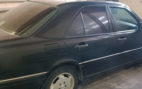 Mercedes-Benz C-Класс, 1999 год, 360 000 рублей, 2 фотография