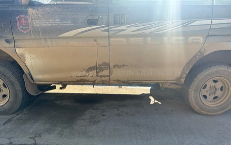 Mitsubishi Delica IV, 1995 год, 999 444 рублей, 4 фотография