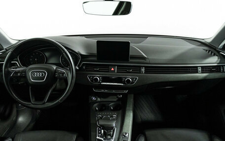 Audi A4, 2019 год, 2 499 000 рублей, 13 фотография