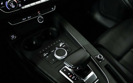 Audi A4, 2019 год, 2 499 000 рублей, 18 фотография