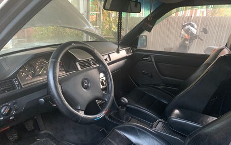 Mercedes-Benz W124, 1987 год, 400 000 рублей, 4 фотография