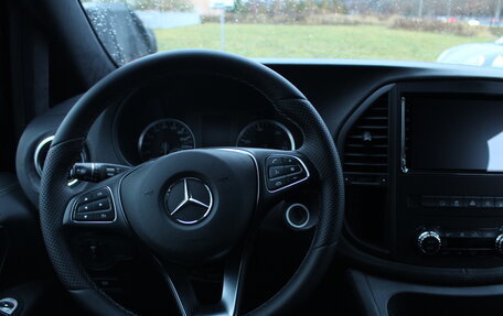 Mercedes-Benz Vito, 2018 год, 3 500 000 рублей, 6 фотография