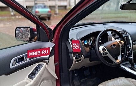 Ford Explorer VI, 2012 год, 1 250 000 рублей, 8 фотография