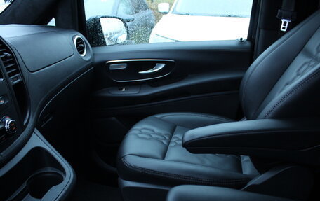 Mercedes-Benz Vito, 2018 год, 3 500 000 рублей, 12 фотография