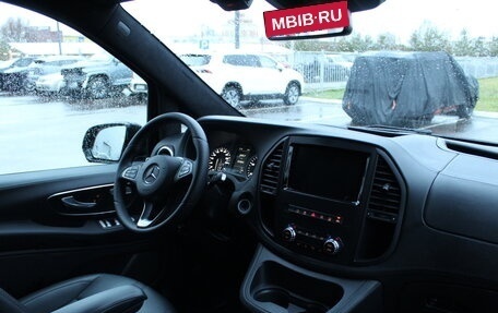 Mercedes-Benz Vito, 2018 год, 3 500 000 рублей, 17 фотография