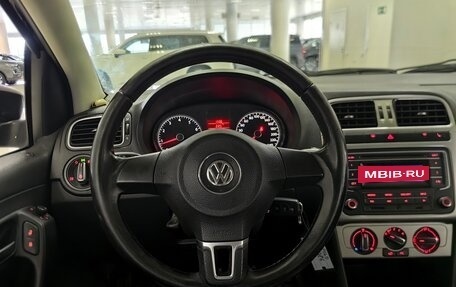 Volkswagen Polo VI (EU Market), 2013 год, 649 000 рублей, 11 фотография