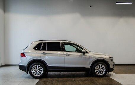 Volkswagen Tiguan II, 2019 год, 2 200 000 рублей, 8 фотография