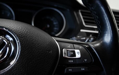 Volkswagen Tiguan II, 2019 год, 2 200 000 рублей, 17 фотография