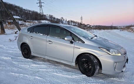 Toyota Prius, 2013 год, 1 300 000 рублей, 2 фотография