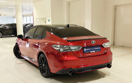 Toyota Camry, 2021 год, 3 299 000 рублей, 2 фотография