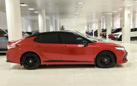 Toyota Camry, 2021 год, 3 299 000 рублей, 5 фотография