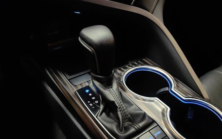Toyota Camry, 2021 год, 3 299 000 рублей, 16 фотография