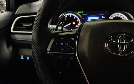 Toyota Camry, 2021 год, 3 299 000 рублей, 19 фотография