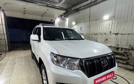 Toyota Land Cruiser Prado 150 рестайлинг 2, 2020 год, 4 850 000 рублей, 2 фотография