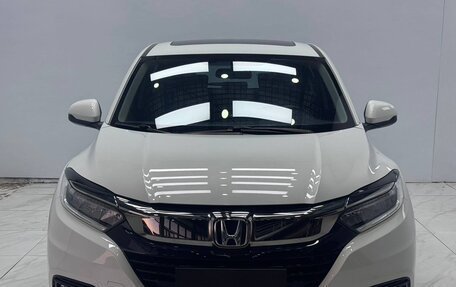 Honda Vezel, 2021 год, 1 836 000 рублей, 2 фотография
