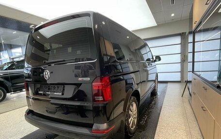 Volkswagen Caravelle T6 рестайлинг, 2020 год, 3 999 000 рублей, 6 фотография