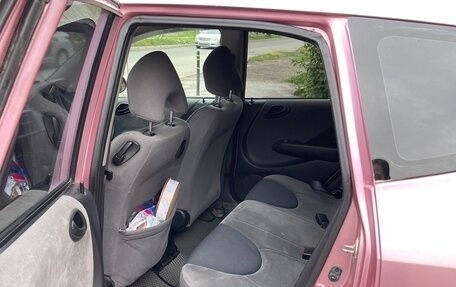 Honda Fit III, 2001 год, 360 000 рублей, 7 фотография