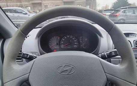 Hyundai Accent II, 2004 год, 350 000 рублей, 9 фотография