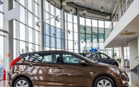 Hyundai Solaris II рестайлинг, 2015 год, 848 000 рублей, 8 фотография