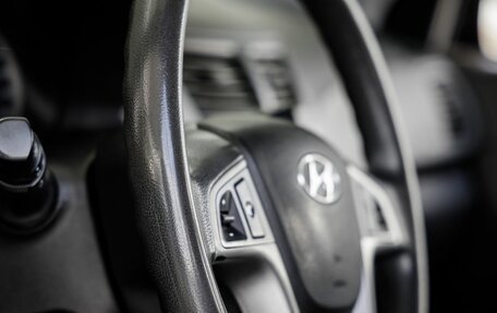 Hyundai Solaris II рестайлинг, 2015 год, 848 000 рублей, 17 фотография