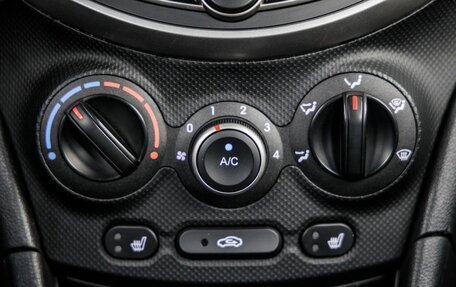 Hyundai Solaris II рестайлинг, 2015 год, 848 000 рублей, 29 фотография