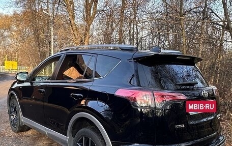 Toyota RAV4, 2016 год, 2 450 000 рублей, 10 фотография