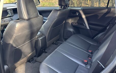 Toyota RAV4, 2016 год, 2 450 000 рублей, 25 фотография