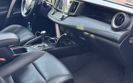 Toyota RAV4, 2016 год, 2 450 000 рублей, 26 фотография