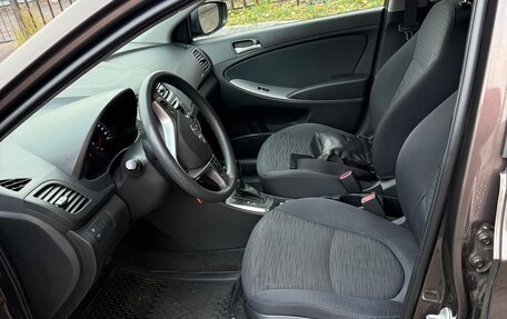 Hyundai Solaris II рестайлинг, 2016 год, 1 200 000 рублей, 5 фотография