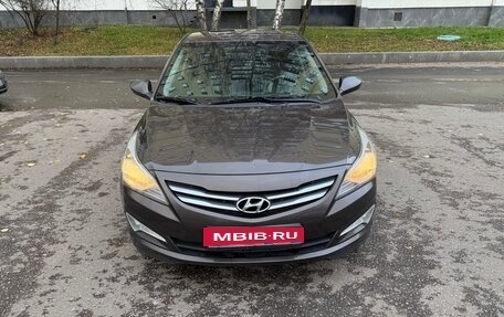 Hyundai Solaris II рестайлинг, 2016 год, 1 200 000 рублей, 14 фотография