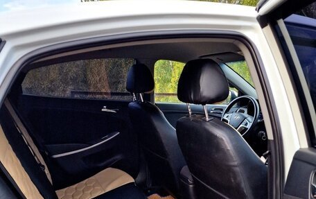 Hyundai Solaris II рестайлинг, 2014 год, 850 000 рублей, 5 фотография