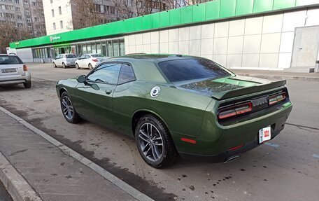 Dodge Challenger III рестайлинг 2, 2019 год, 4 700 000 рублей, 3 фотография