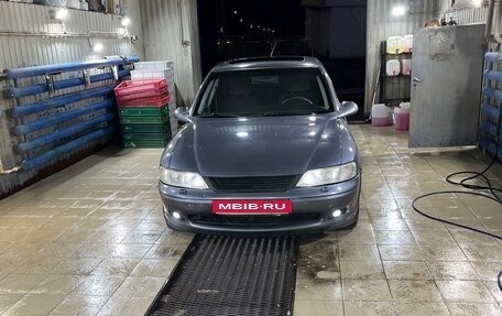 Opel Vectra B рестайлинг, 2001 год, 340 000 рублей, 1 фотография