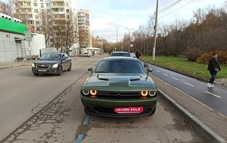 Dodge Challenger III рестайлинг 2, 2019 год, 4 700 000 рублей, 5 фотография