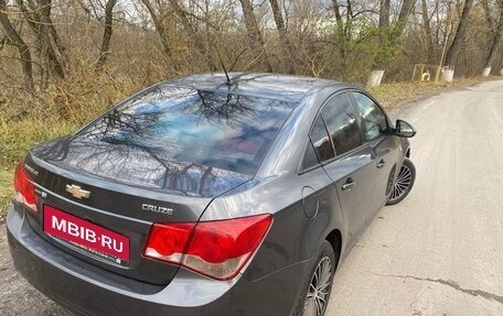 Chevrolet Cruze II, 2009 год, 645 000 рублей, 5 фотография