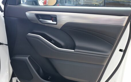 Toyota Highlander, 2025 год, 6 500 000 рублей, 18 фотография