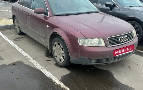 Audi A4, 2003 год, 320 000 рублей, 13 фотография