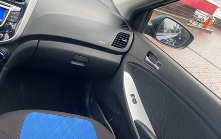 Hyundai Solaris II рестайлинг, 2014 год, 915 000 рублей, 7 фотография