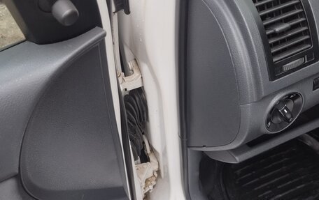 Volkswagen Polo IV рестайлинг, 2002 год, 250 000 рублей, 7 фотография