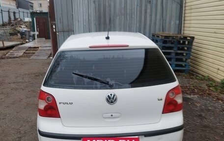 Volkswagen Polo IV рестайлинг, 2002 год, 250 000 рублей, 3 фотография