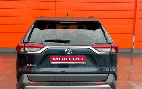 Toyota RAV4, 2019 год, 2 950 000 рублей, 3 фотография