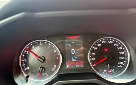 Toyota RAV4, 2019 год, 2 950 000 рублей, 11 фотография