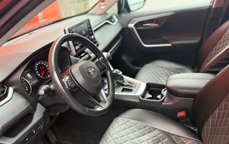 Toyota RAV4, 2019 год, 2 950 000 рублей, 13 фотография