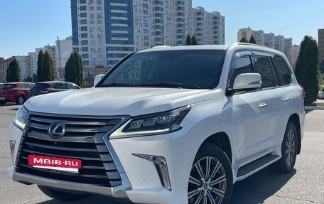 Lexus LX III, 2016 год, 6 800 000 рублей, 9 фотография