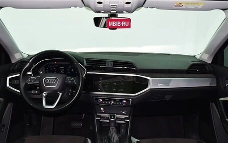 Audi Q3, 2021 год, 2 492 000 рублей, 7 фотография