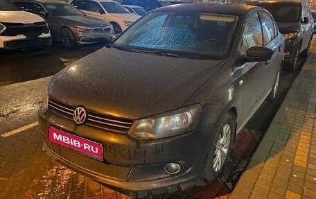 Volkswagen Polo VI (EU Market), 2014 год, 850 000 рублей, 1 фотография