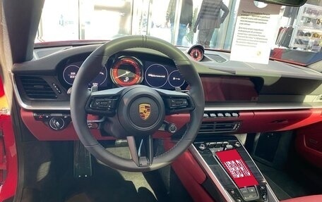 Porsche 911, 2020 год, 18 000 000 рублей, 10 фотография