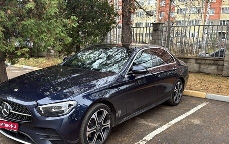 Mercedes-Benz E-Класс, 2021 год, 3 800 000 рублей, 1 фотография